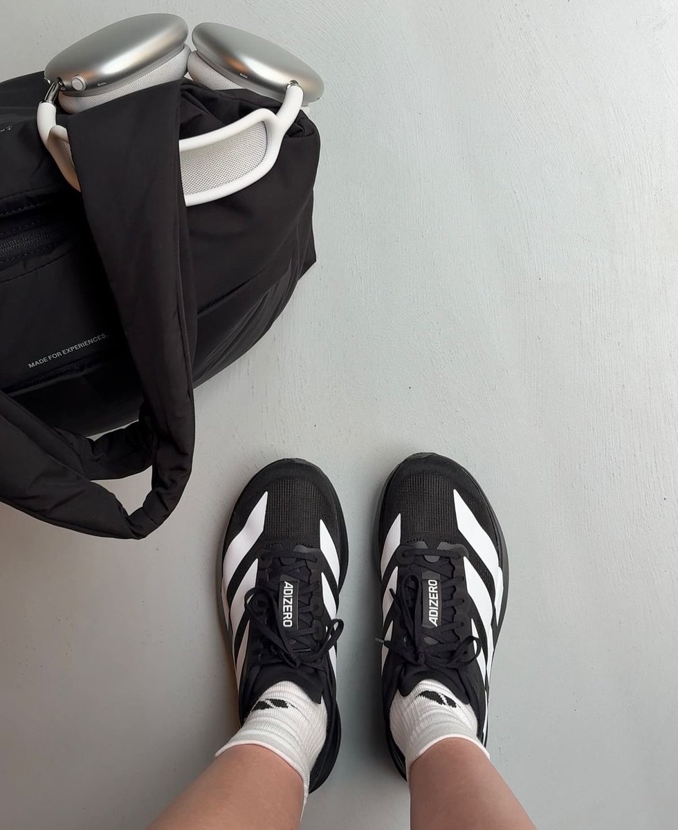 199cm__'s tweet photo. รีทวิตลดเพิ่ม 100฿‼️

มาบอกโปรเด็ดๆๆค่าา 💥
Adidas Adizero Evo SL
สีดำ  size เล็กตอนนี้ลดเพิ่ม✅
ทุกไซส์ราคาเดียว  3690฿ (ปกติ5800‼️)

Size 22/22.5/23/23.5/24/24.5 cm 
โปรถึง 28/08 มัดจำ2000฿/คู่ https://t.co/GHcNjqErS4