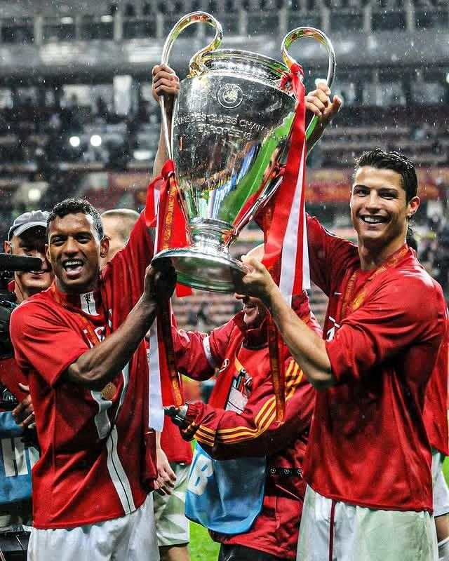 united011____'s tweet photo. @avfc192 @ManUtdBR @TottenhamBrasil 👋🏻 https://t.co/gFsDz6OdJ7