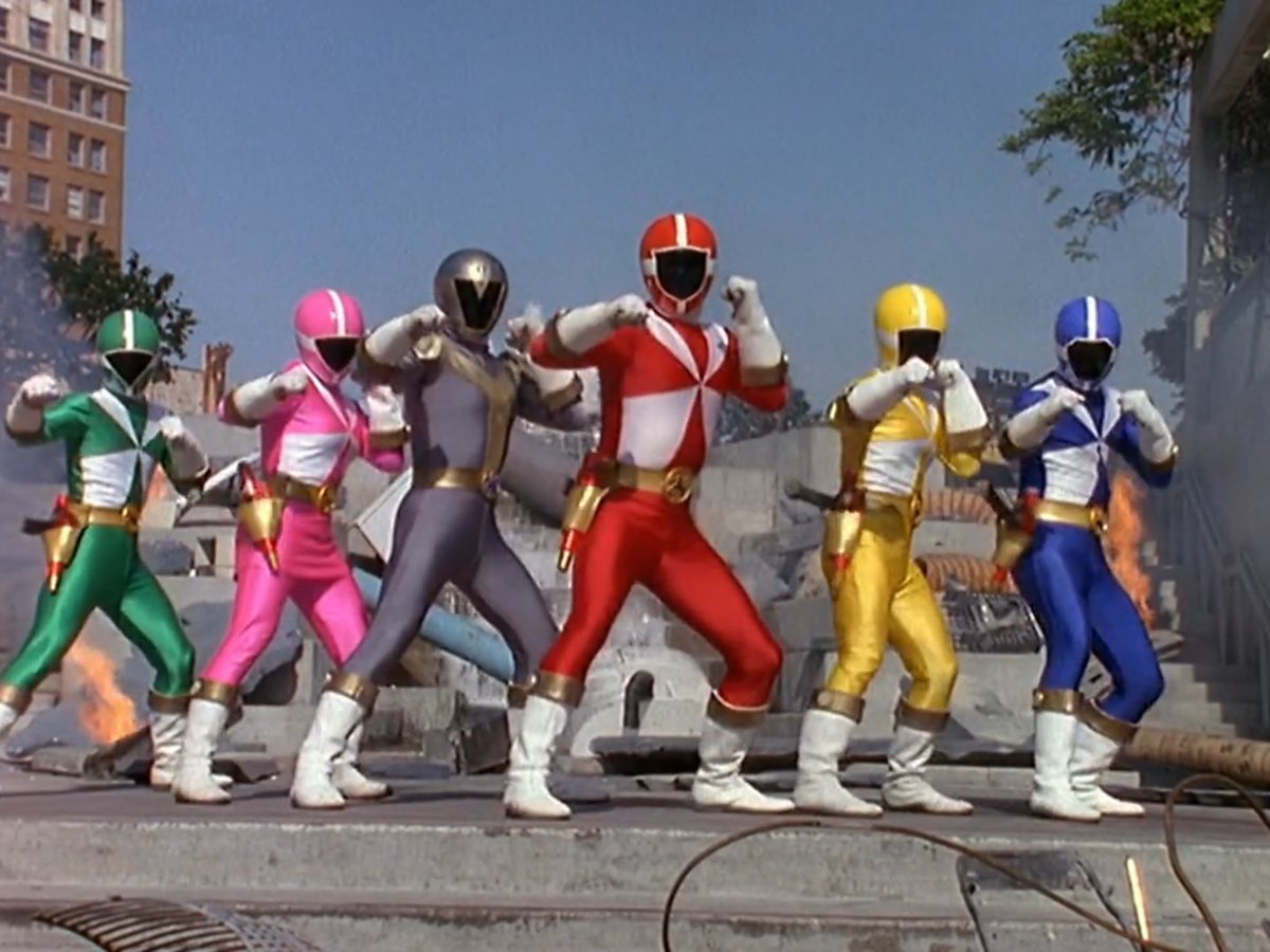 KkeefekyKyle's tweet photo. Countdown to Power Morphicon: 6 Days! (5 till I fly to California)
#PowerRangers #LightspeedRescue https://t.co/CGigSkJgmk