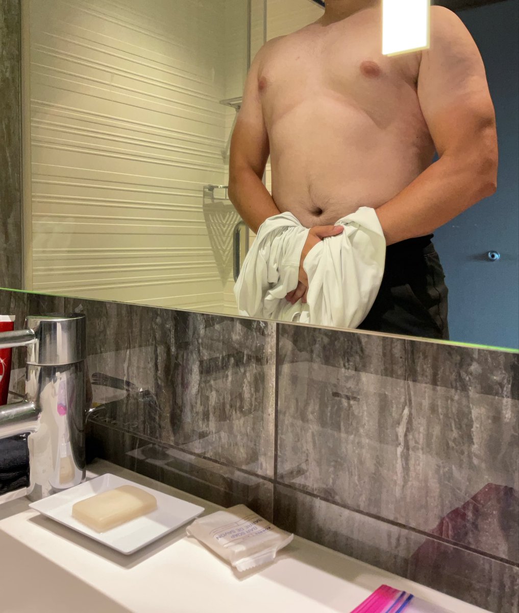AceOfGoon's tweet photo. Intro for #nsfwtwt because I seem to be there a lot 

- 21
- 6’3
- Straight/ bi-curious(?) (mostly straight)
- I’m hilarious btw, games &amp; tv
- Working on making my body as hot as possible 
- probably in the comments
#nsfw #moots ? https://t.co/yYsSQeQ6LP