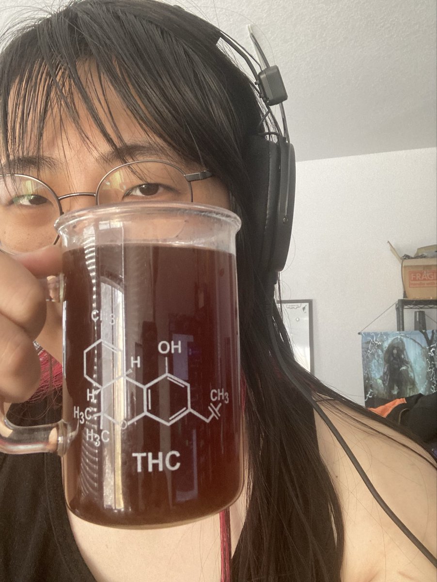 Loreleishy's tweet photo. French Press Coffee https://t.co/kajPFVBpLD