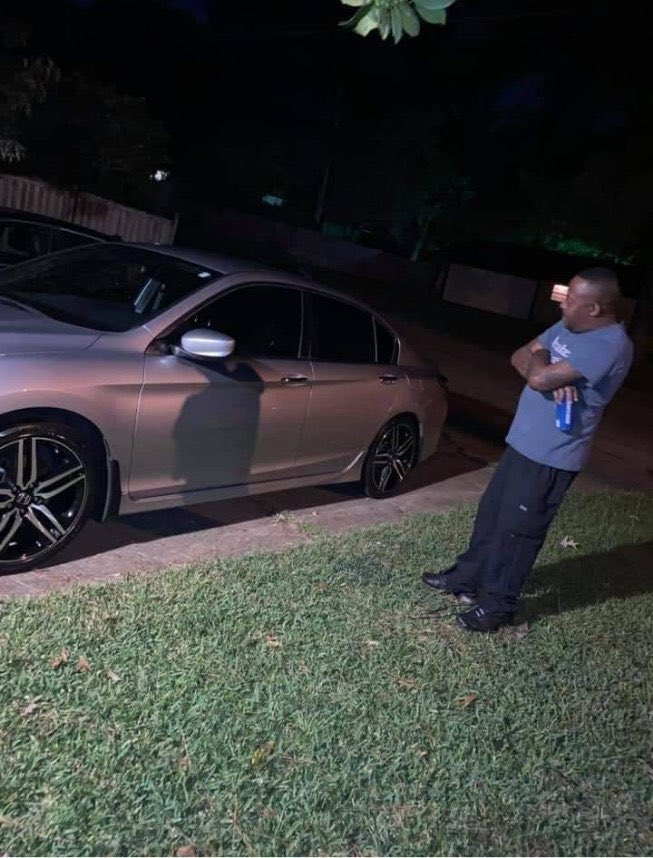 Azola_zweni's tweet photo. Girls with Mercs Hallelujah https://t.co/va5oc4wrId