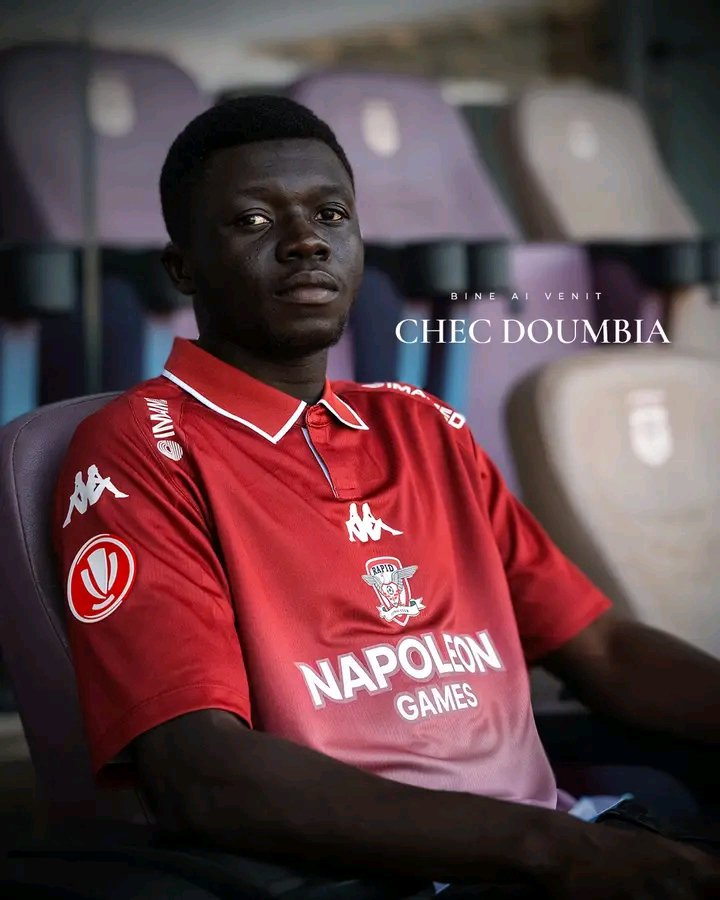 dyesbro's tweet photo. Le jeune milieu de terrain burkinabè, Chec Bebel Doumbia (18 ans), est prêté au Rapid FC Rapid 1923 (SuperLiga Roumanie) par le Genoa CFC (Série A Italienne) jusqu'au 30 juin 2027. https://t.co/6ScotLi8Js