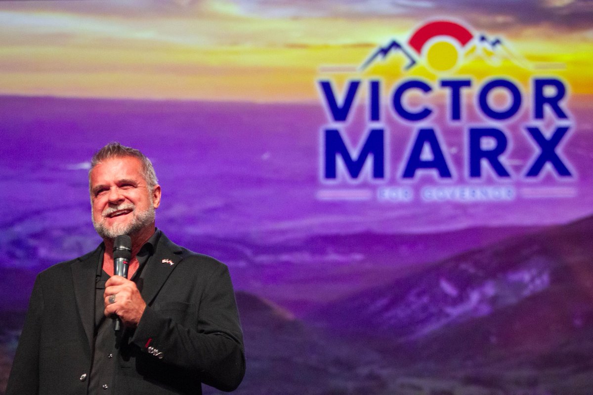 ReportingLarry's tweet photo. Colorado republican gubernatorial candidate Victor Marx’s rally at Fellowship Church in Grand Junction last night #COpolitics https://t.co/jMn1zAzdol