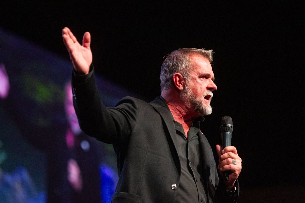 ReportingLarry's tweet photo. Colorado republican gubernatorial candidate Victor Marx’s rally at Fellowship Church in Grand Junction last night #COpolitics https://t.co/jMn1zAzdol