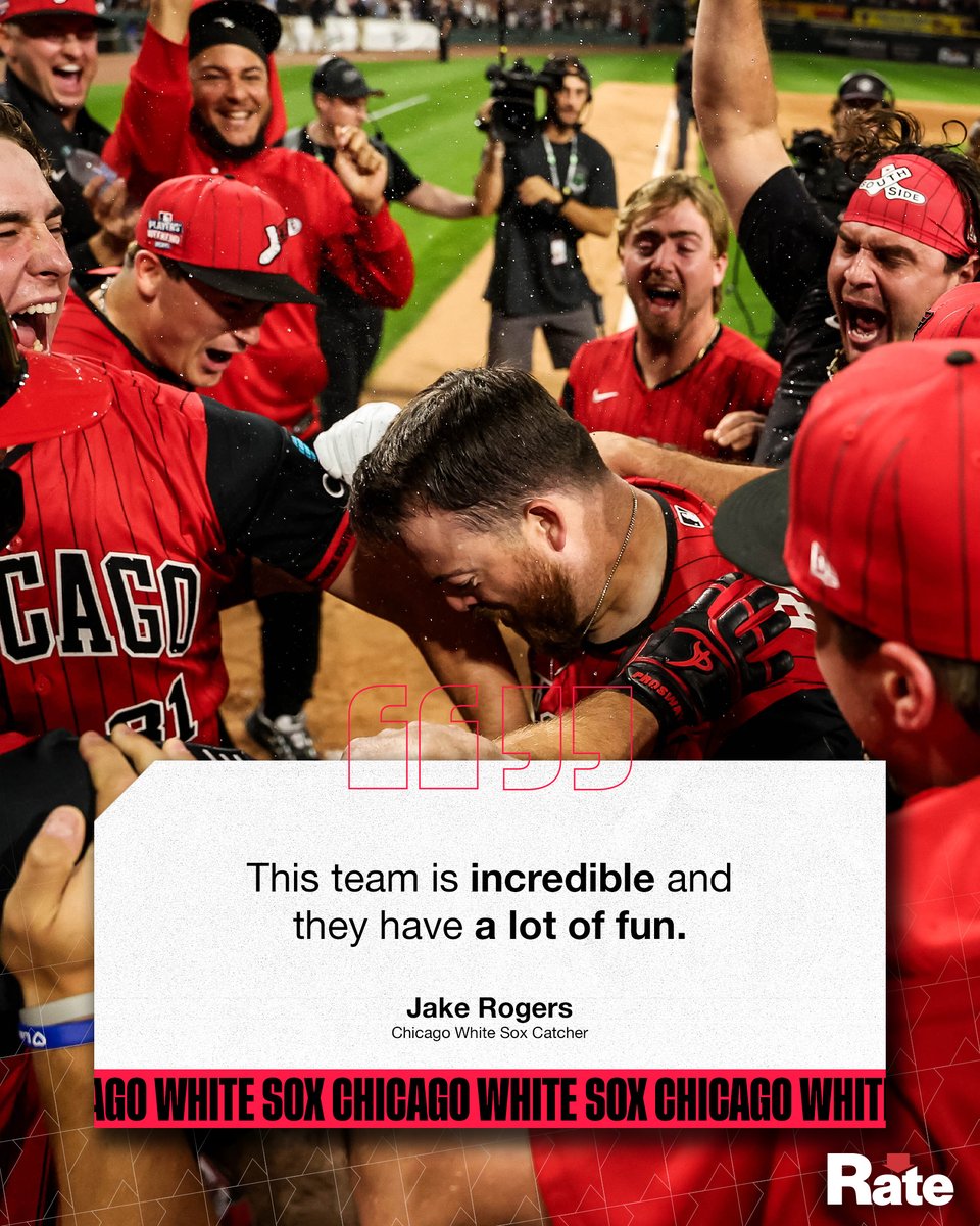 whitesox's tweet photo. fun is being had https://t.co/jskTVJQ08I
