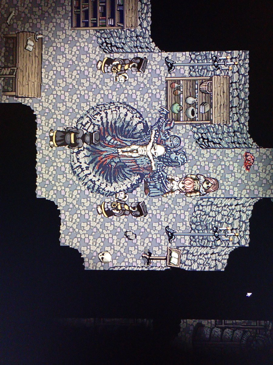 danilob__'s tweet photo. Mãe, olha os bonecos que comprei! #fearandhhunger #pc #terror https://t.co/zZlhDIYVpU