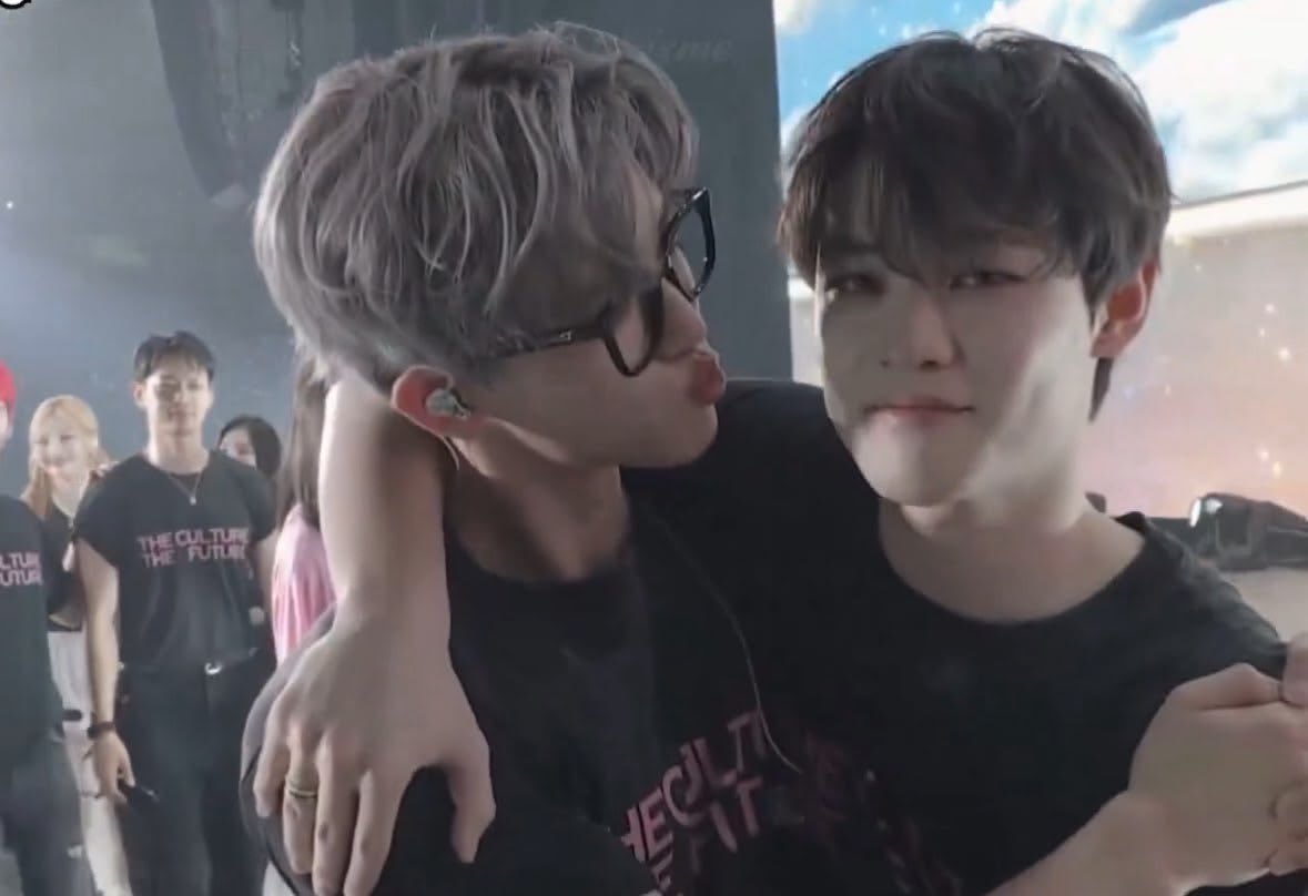 dontputmeinabox's tweet photo. the amount of times jaemin and chenle were about to kiss is too suspicious…I know they kissed at least once https://t.co/f5iPexabC0