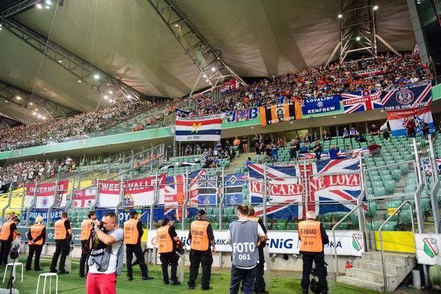 Awaydays23's tweet photo. ON THIS DAY 2019: Rangers at Legia Warsaw #RFC https://t.co/hKCBHM4Fy4