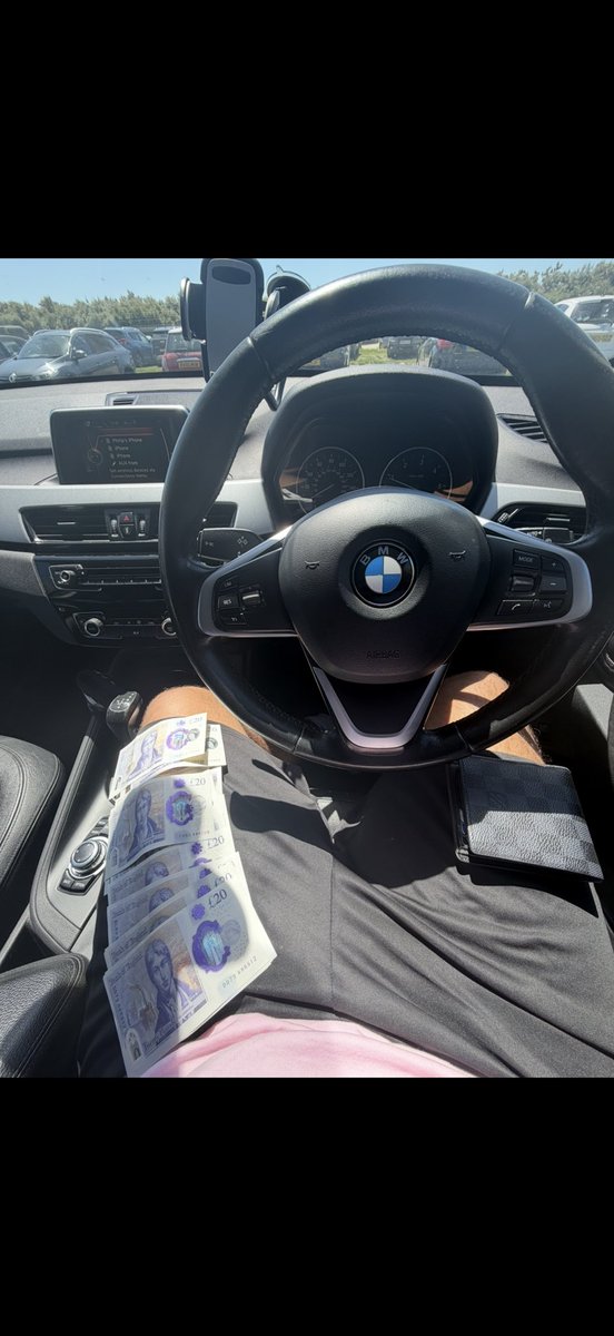 YohanKashng80's tweet photo. Females dm me asap need this 🍆sucked. https://t.co/Ht97f9szPe