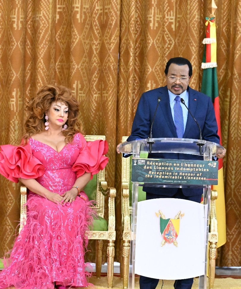 CameroonConnect's tweet photo. "Vous Venez d'écrire une des plus belles pages de l'histoire sportive de notre pays " H.E. Paul Biya
"You have just written one of the finest chapters in our country’s sporting history" H.E. Paul Biya
#CAN2026
#indomitablelionesses
#minsep
#fecafoot
#football https://t.co/BvyvljiJhv
