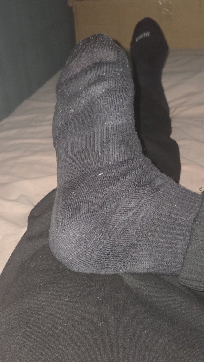 master_tomek62's tweet photo. Który cwel chce poczuć ich zapach i je kupić? dla pierwszego będzie zniżka kundle!! 🖕🖕🖕 #findom #cwel #bankomat
#paypigs #twojpan #skiety #hajs #footmaster #chasemaster #cash #cashmaster #MasterChef https://t.co/9kQN2NmpxY