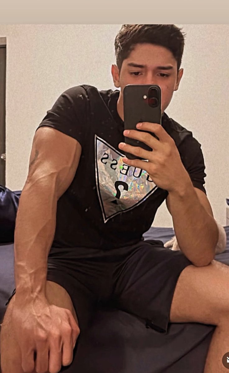 Trebol1111Pri's tweet photo. Heterös tontos que se creen todo🫦
Quieres ver al hetero que te gusta así😍

Primo,vecino,amigo de trabajo o gym etc

Engaño Hëtèros por Tiktok,FB, WhatsApp o FB

Info aquí:https://t.co/p015K26RKV

Únete al canal gratis de telegram subiré más heteros

⬇️

https://t.co/vFjAoRRmz9 https://t.co/TCghA0Cr9Q