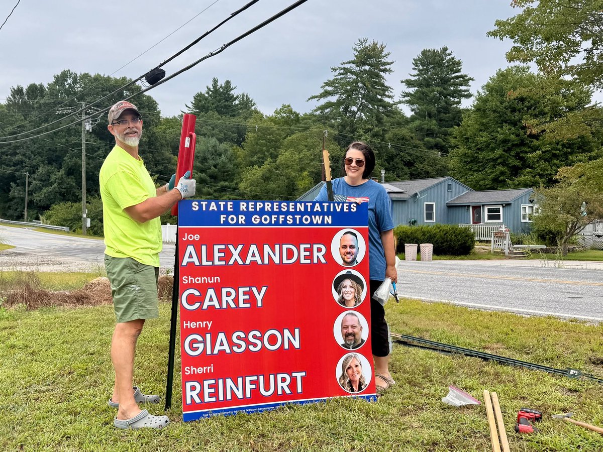 GoffstownGOP's tweet photo. A perfect day to get outside and put up candidate signs across town! 🪧Let’s go! 💪🇺🇸 https://t.co/jcb7Jt1KtF