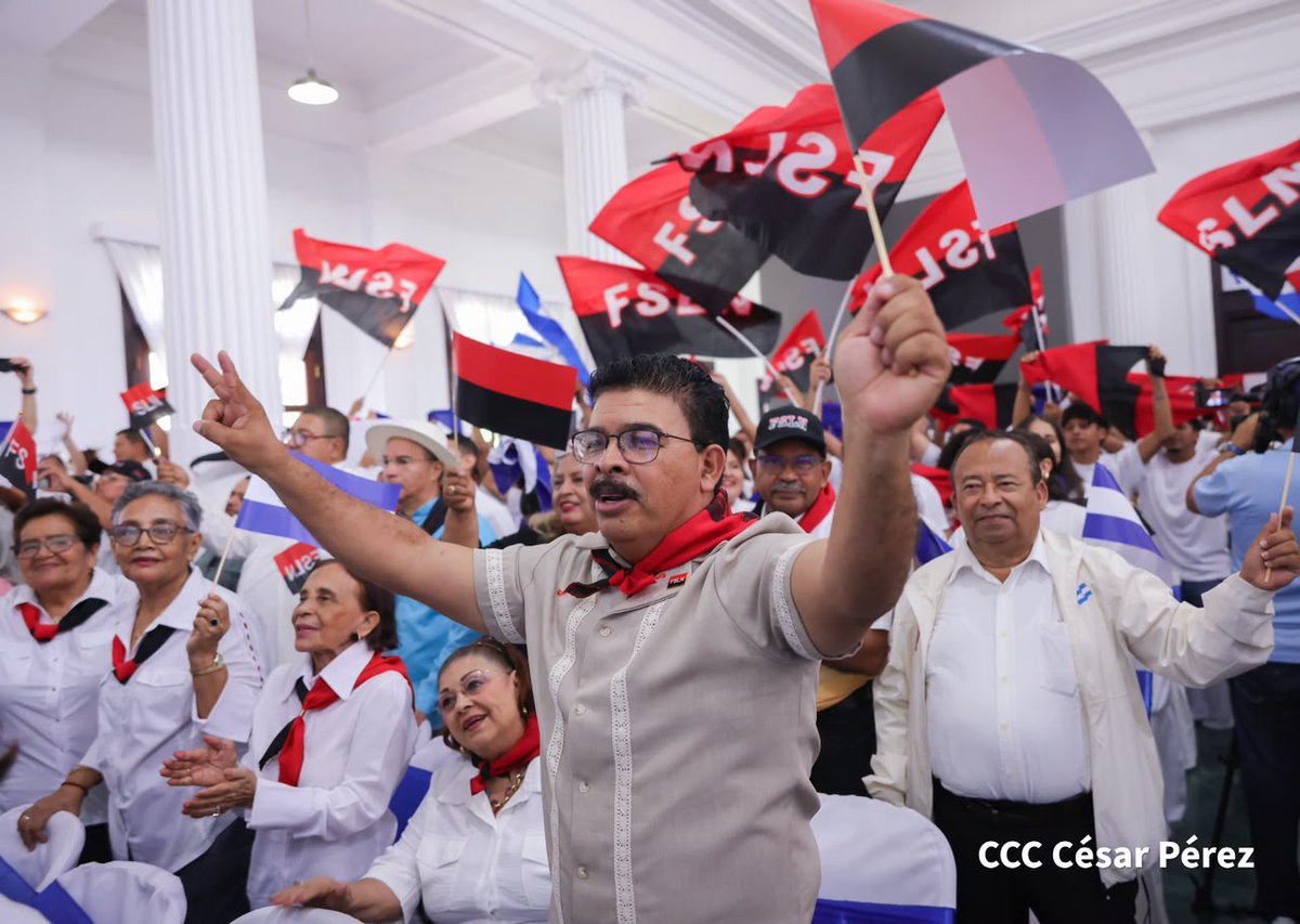Canal4Ni's tweet photo. 🇳🇮📜 Asamblea Nacional conmemora 48 años de la Operación “Muerte al Somocismo, Carlos Fonseca Amador”
#noticias #nicaragua
Más información 👉🌐 https://t.co/3rSiOZ8Dv9 https://t.co/ZNc2HWLmRi