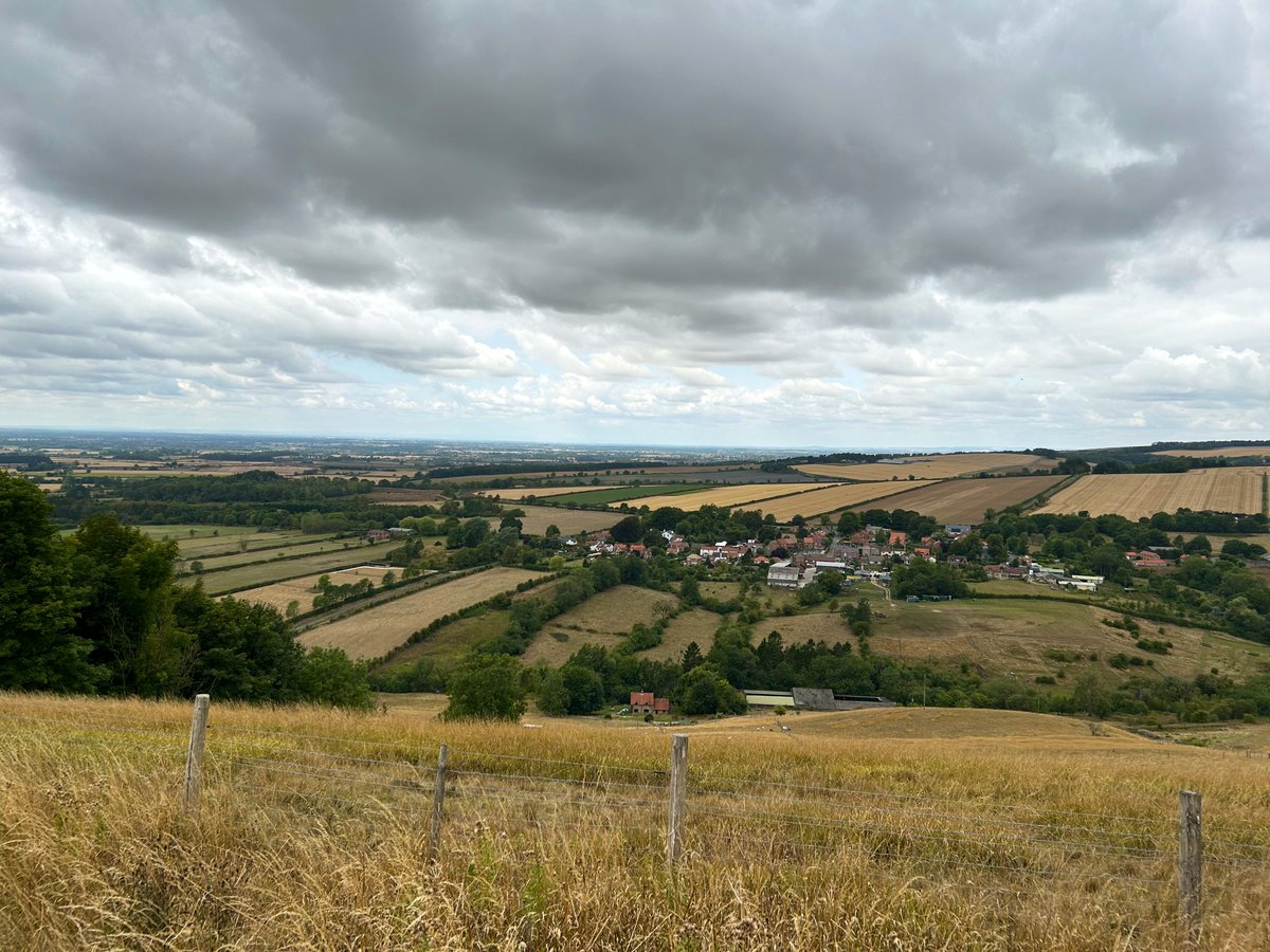 jamiemonk's tweet photo. Walking today in the Yorkshire Wolds near Millington, a decent 6 mile walk. https://t.co/PGnS6a6fnL