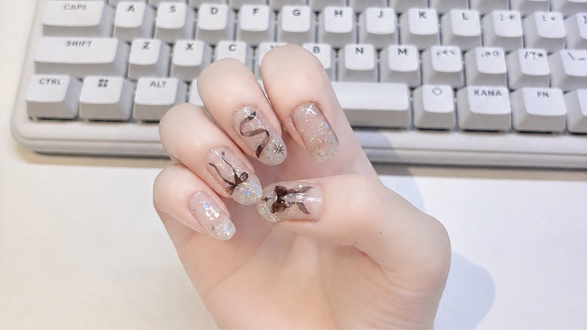 aluto_P_Avvy's tweet photo. アップするの忘れてた〜〜〜
New Nail🎀✨ https://t.co/4HbSRiOvgO