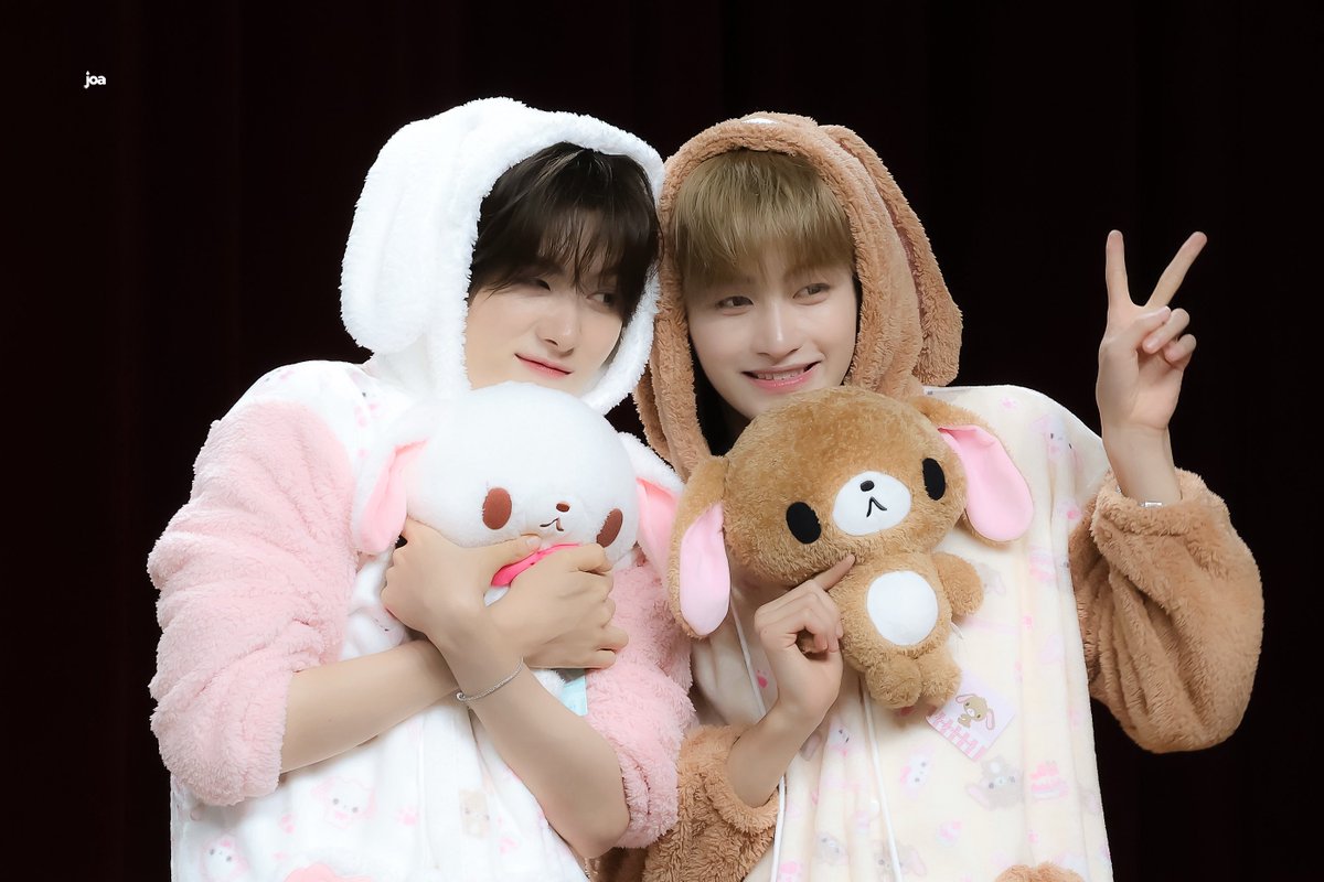 youngjaejoa's tweet photo. 260821 뮤직아트
훈제란즈

#투어스 #TWS #영재 #YOUNGJAE https://t.co/WiRCaVtBDn