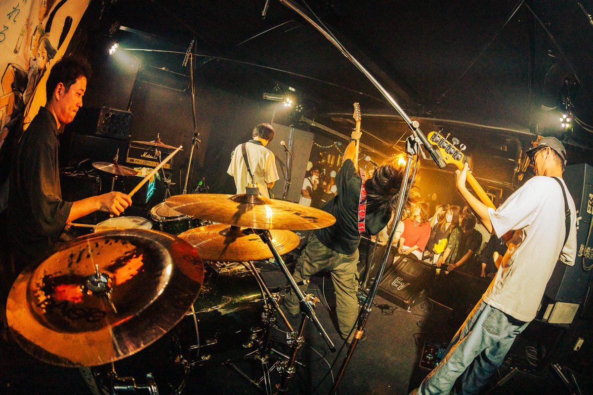 edmonton_band's tweet photo. 【夏のレプリカ計画Vol.4】
今年も最高の夏でした。
ありがとうございました！！

音楽や人の愛に満ちた一日でした。
「バンドって楽しい」と今こうして言えることの尊さよ。

また今年も写真が出来たら各バンドに送った後にHPにも掲載するので夏の思い出にして下さい。

Photo by Nao @nao_photoooo https://t.co/VQjzVDBGRi