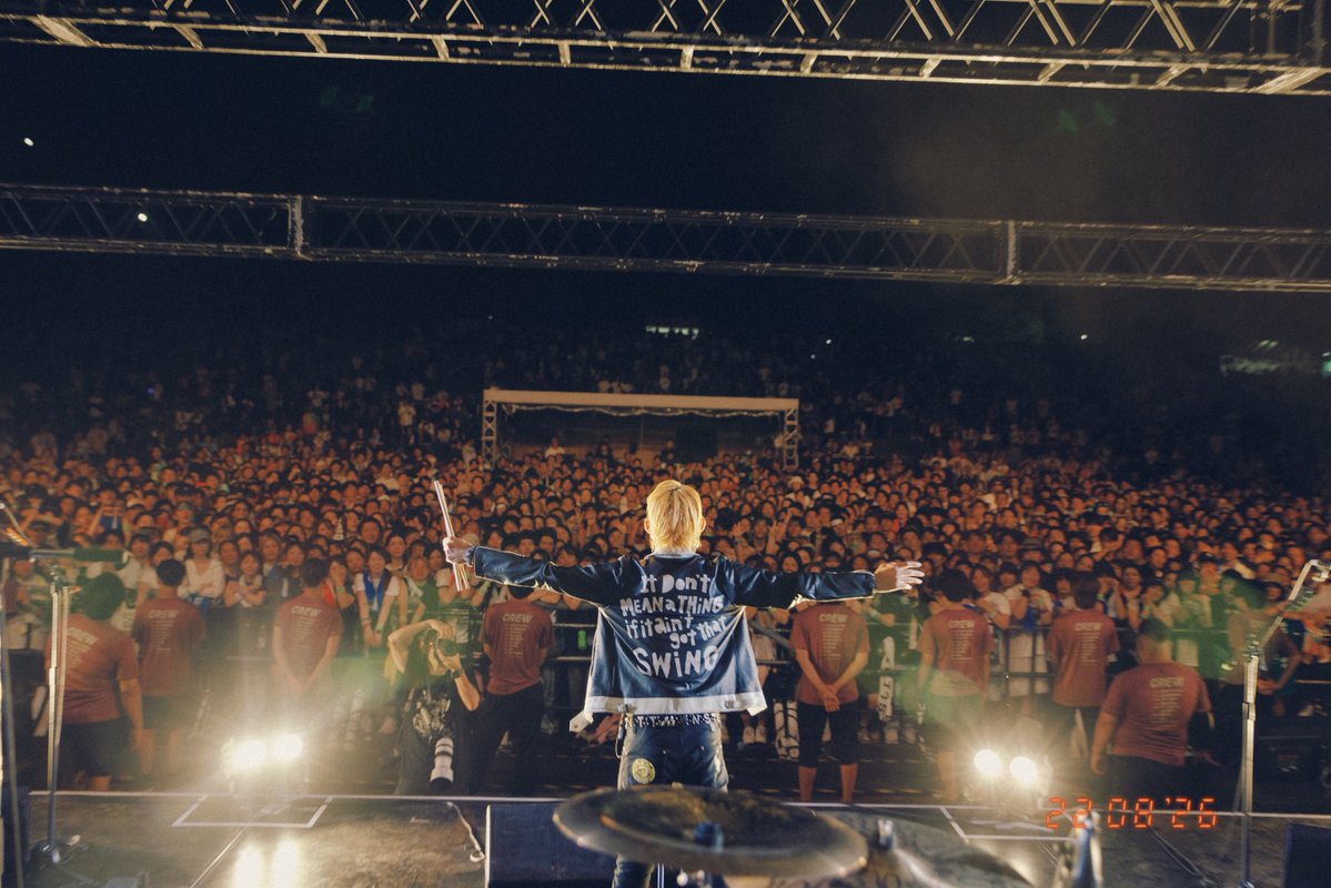 go_go_vanillas's tweet photo. 2026.8.22
⾧崎・稲佐山公園野外ステージ

Sky Jamboree 2026

2015年の初出演から夢みてきたトリの大役！
バトンを受け取り感謝と誇りを胸に走り切りました！

この素晴らしいフェスがずっと続くよう祈りを込めて！
ありがとうございました！！

#skj 
#FM長崎 https://t.co/F1vAfnOmst