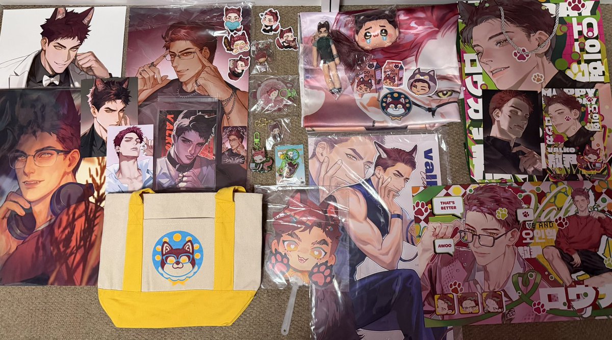 satolys's tweet photo. OKAY I FINALLY HAVE IT THE FULL VALKO 2026 ANYC HAUL I DID!!! I know I didn’t get everything and I missed a few artist but I was trying so hard but for my first con I was so overwhelmed I’m ngl but I’m so proud 🥹

#全世界都爱敖尹 #BringBackValko #ValkoIsLoved https://t.co/qkEeyqTO0g