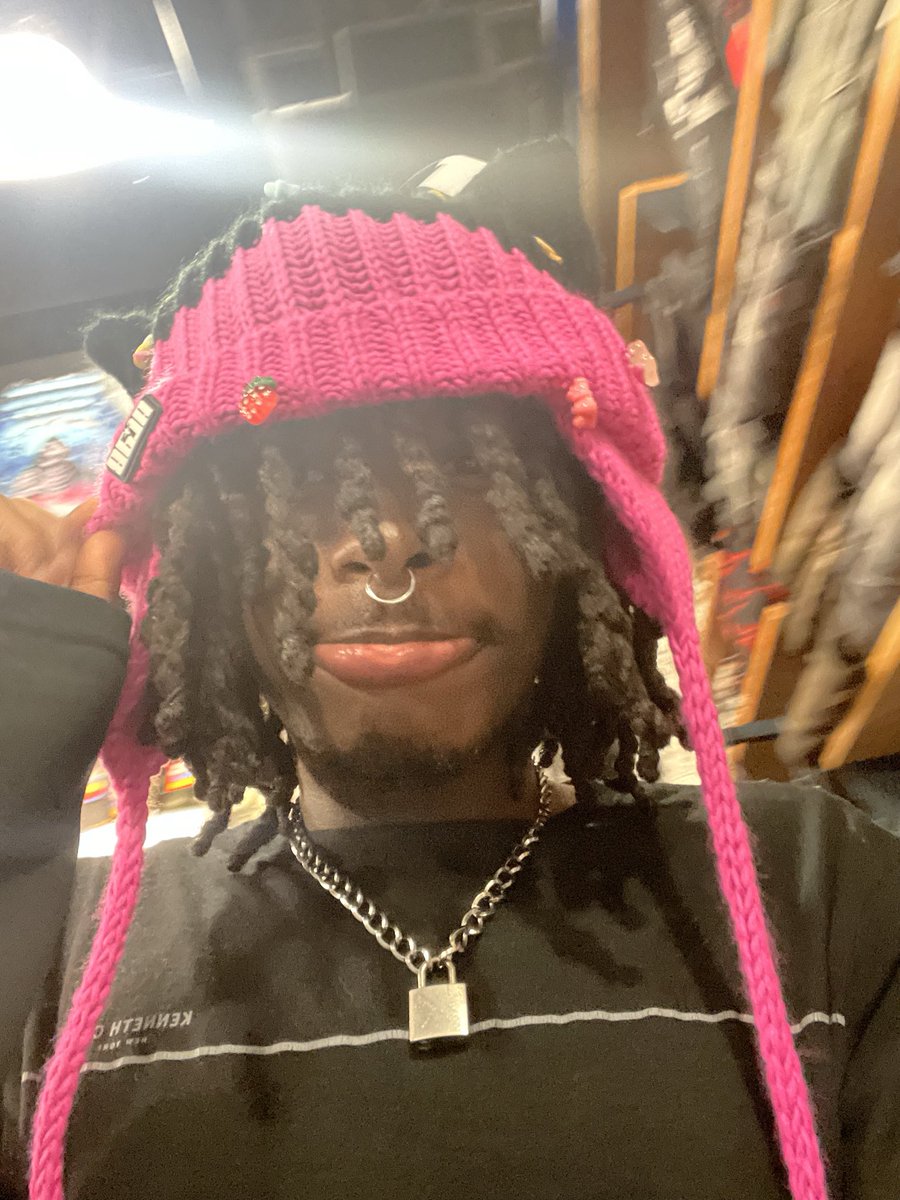 TheWild_1's tweet photo. How yall doing today?! :p https://t.co/ODtcSAROSm