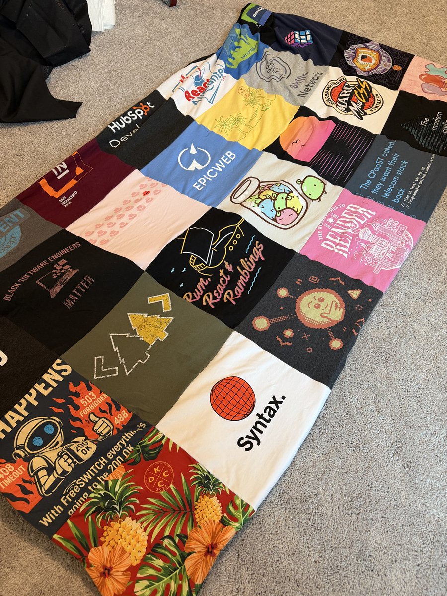 bytesofbree's tweet photo. I turned 28 of my tech tshirts into a blanket today. Maybe this will become a yearly tradition 😊 https://t.co/ZEYbFEBHuP