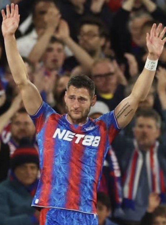 mw_j09's tweet photo. These are the boys who know what it means to play for Crystal Palace Football Club. Absolutely treasure to us and forever will be. 

#CPFC https://t.co/eoRcq18TIf
