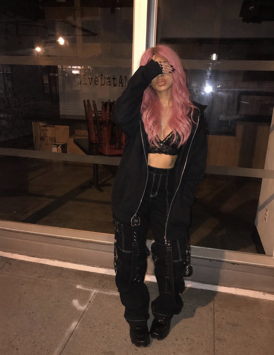 goddespinkk's tweet photo. Soy superior a ti… te rindes ante mi 💋
Yo tengo el control, tú? Nunca en la vida

💦 paypig findom goddess ama dominatrix misstress cashdom pelele pringado pagafantas cuckold cornudo humanatm moneyslave cashdom sumiso financiero finfet feet buying content selling content 💦 https://t.co/uXcUwXvNNA
