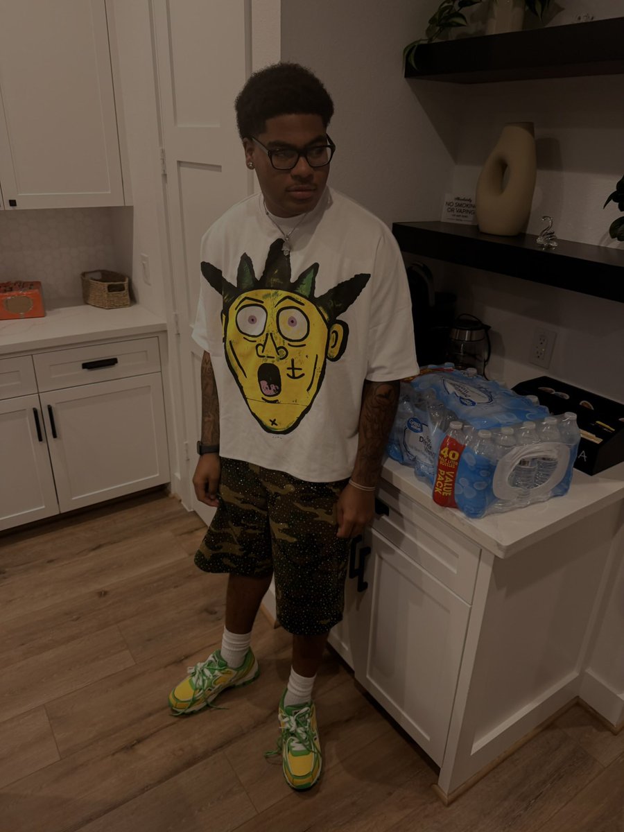 baehelp5's tweet photo. needa get fly again nbs #htx #fly https://t.co/9pIsLKS3ch
