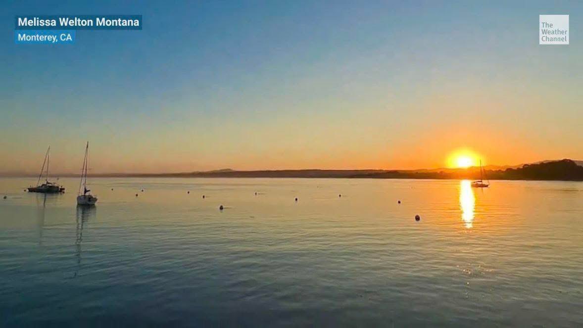 weatherchannel's tweet photo. Do you have a sunrise picture in your camera roll? We want to feature it on air! Reply below with where it was taken, and tune in to The Weather Channel tomorrow morning to catch your #SundaySunrise. https://t.co/mLkLMgfO4d