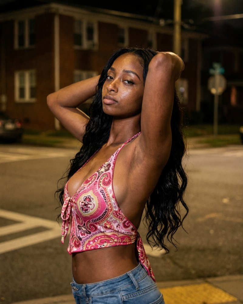 404AaliyahJ's tweet photo. Arms up, eyes on me… and you already know you ain’t looking away. https://t.co/iBmckbHXH8