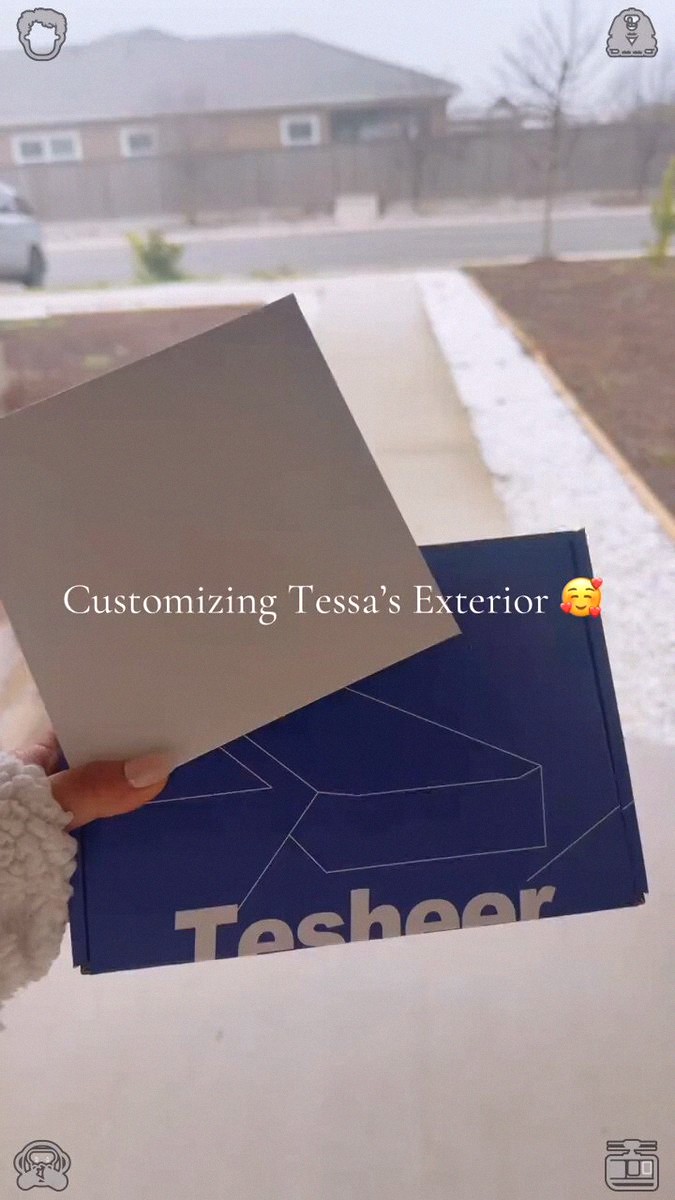 murphy0676's tweet photo. A Tesla's paint color can totally shift between shade, direct sunlight, and a parking garage. Which one shows it off best? #TeslaColor https://t.co/wG7rq8HuzZ