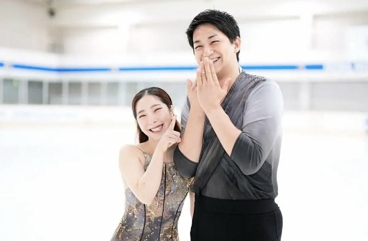 UtamaroIchikawa's tweet photo. 今年２月のミラノ・コルティナ五輪、フィギュアスケートペアで日本勢史上初の金メダルを獲得した“#りくりゅうペア”の木原龍一氏、三浦璃来さんが２３日、自身のインスタグラムで #婚約したことを発表 した。別々の道を選ぶのかと思��たけど、そうなるとジェラシー増々になるんだろうか？ https://t.co/wQRt4ffQwO