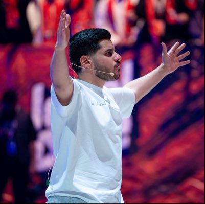 oFLaGx's tweet photo. #NewProfilePic https://t.co/2gnulod4wK