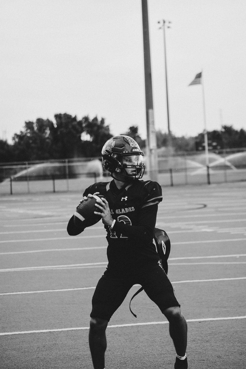 KDerezende's tweet photo. THE TRUTH!🖤
#AGTG🙏🏾💫
#OVERLYBLESSED #DAWGMENTALITY
#MYBREAKTHROUGHISNEAR! https://t.co/fUeSwNEiKq