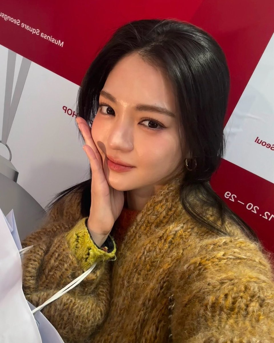SEBINmate's tweet photo. @hostKIWII Udah cantik juga 😼 https://t.co/YpC5IiAmev