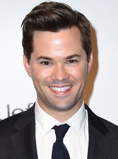 ToonHive's tweet photo. Happy 48th birthday to the talented Andrew Rannells. https://t.co/5qiSE0S1sw