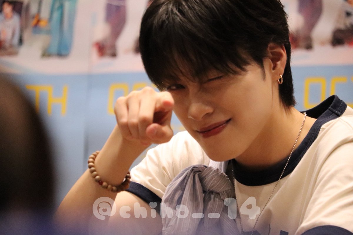 chiha__14's tweet photo. 幸せたくさん貰えた🥺💜

蓮汰くんありがとう💜🫶

 #OCTPATH_なつめき 
 #OCTPATH_グループサイン会 https://t.co/tZCnZpYyWs