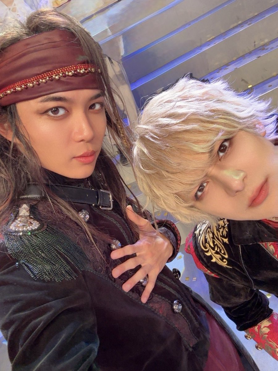 kosk0313's tweet photo. 「黒の王revenge」
本日千秋楽です👑 https://t.co/okpYEdtYUL