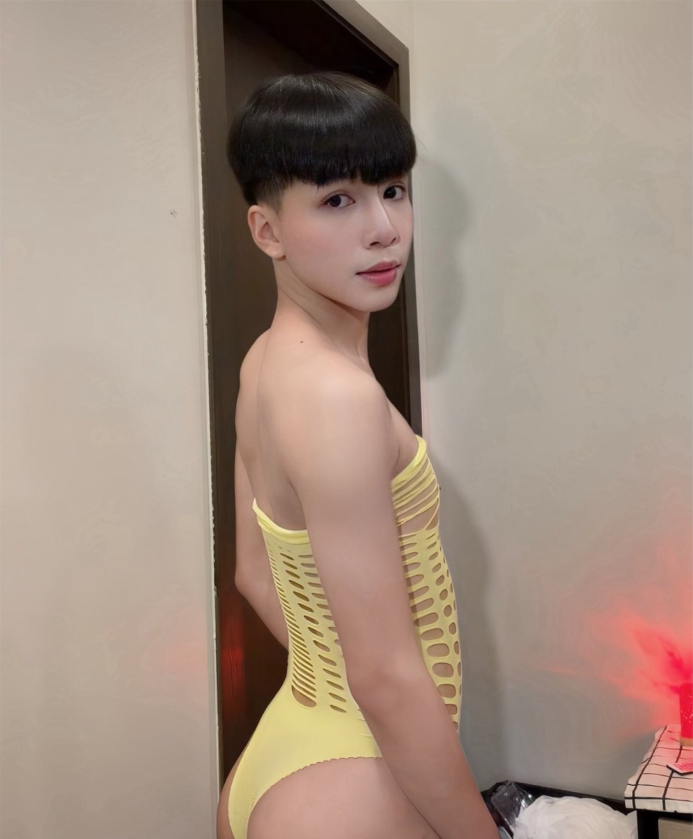 eimxnze's tweet photo. #ladyboy_jeddah 
#jeddah_ladyboy #ladyboy_both_in_jeddah https://t.co/I6F0pJ5Rts