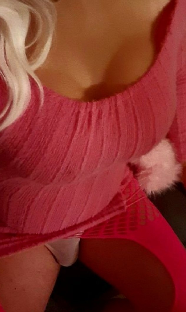 sissybtch1975's tweet photo. https://t.co/nGJ8YXn0ke