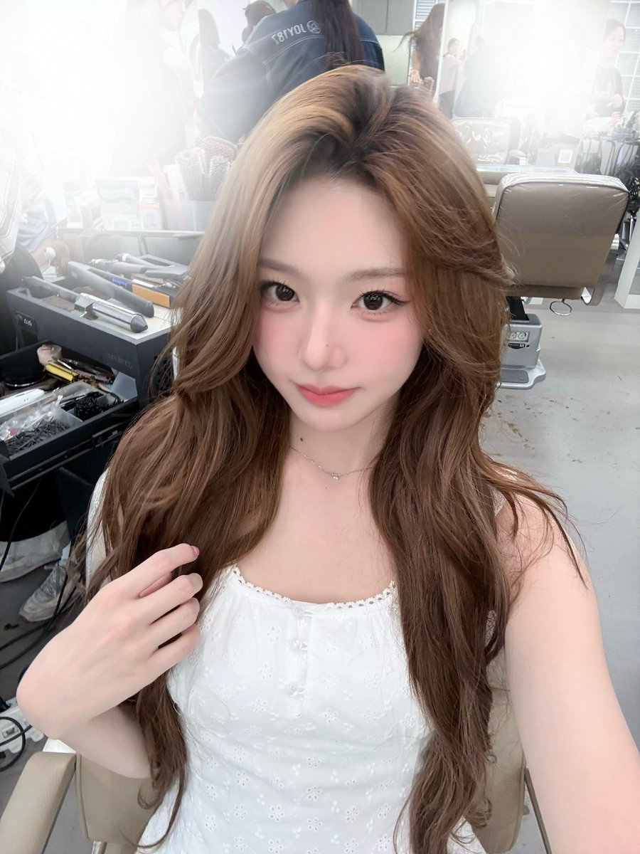 Kittyyyyyyyyya's tweet photo. 260823
#신위 #XINYU #周心语 https://t.co/n3y1EpXsqD