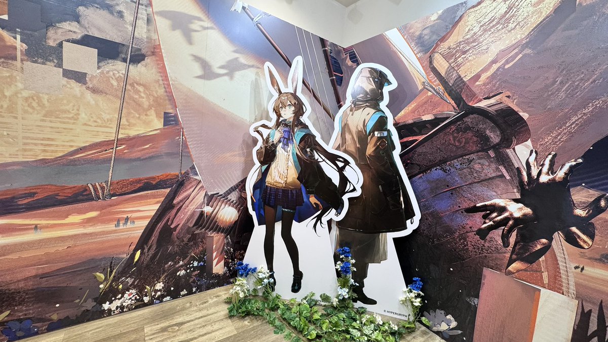 LuNA_cea3's tweet photo. グッズいっぱい買えたー❤︎

#アークナイツ
#音律聯覚 https://t.co/LSRq42BRIy