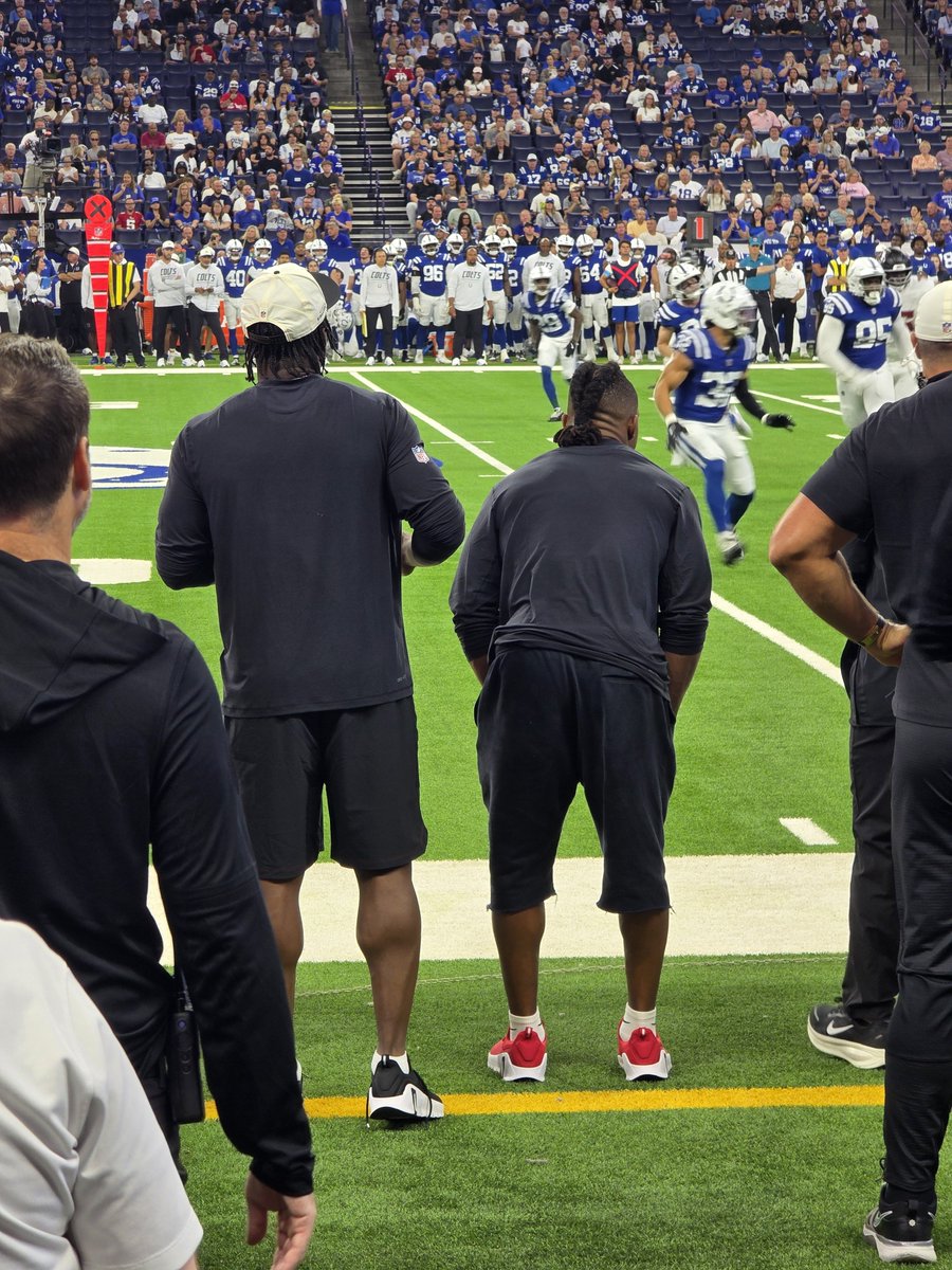 JordanO02168349's tweet photo. Hello. I was at the Falcons game vs the Colts today. I sat front row behind the falcons and got some great pics. Please let me know if I can send some to you incase you would like to post some of them on your page. Some of the pics I got today.
@AtlantaFalcons https://t.co/RCKHmwob5A