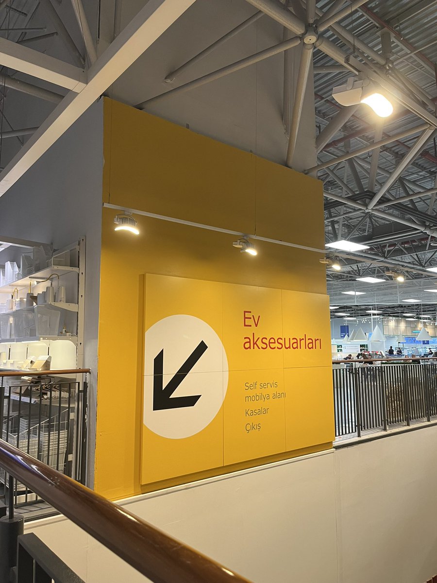 ilginn_26's tweet photo. IKEA'ya 3. giren kişiyiz https://t.co/OUy3I4WgCi
