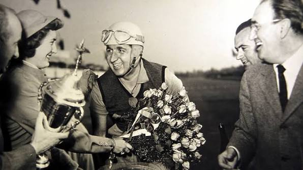 MsportXtra's tweet photo. #F1 #OnThisDay, August 23rd 1953. At Bremgarten, @ScuderiaFerrari took a 1-2-3 as Alberto Ascari won the #SwissGP and with that, the WDC. Nino Farina finished 2nd while Mike Hawthorn took 3rd. https://t.co/HZP6fhcdVe #MsportXtra https://t.co/n60ugh8XaL