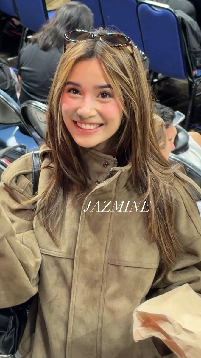 Jaaazmiiineee16's tweet photo. Namiss kita bebe girl 🥰😘 #ReichLim https://t.co/7qMlmvd3l7