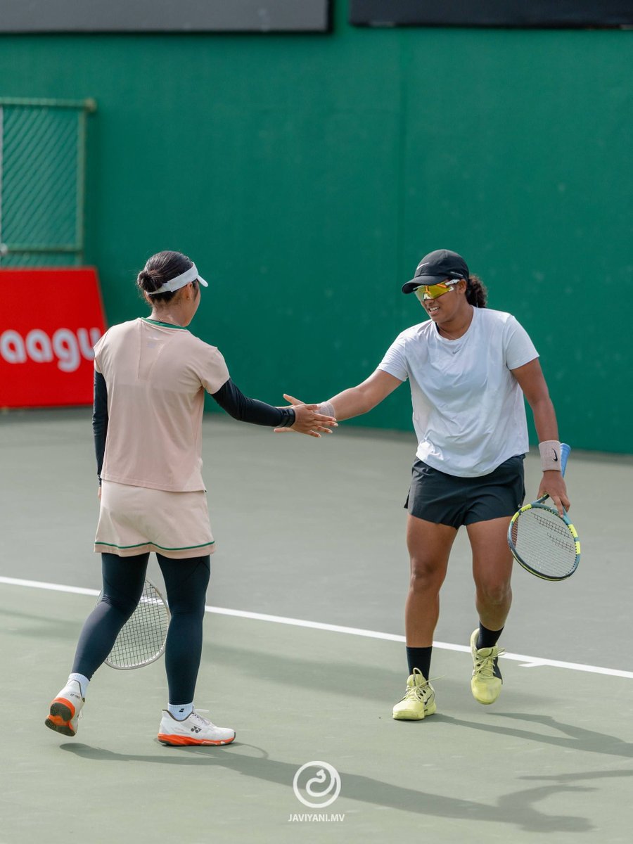 Javiyani_MV's tweet photo. #InPictures: ITF J30 Maldives Junior Tennis mubaaraathuge fas vana dhuvas

More Pictures: https://t.co/ECqw7tJRnm https://t.co/SuVLP1SXye