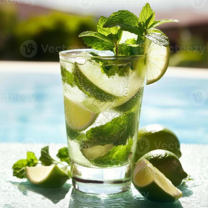 Malinee985's tweet photo. [Try this 5-minute iced honey lemon mint tea for a refreshing pick-me-up! Just steep black tea, add lemon juice, honey, fresh mint, and ice. Yum!]， https://t.co/QiHwloBLQu